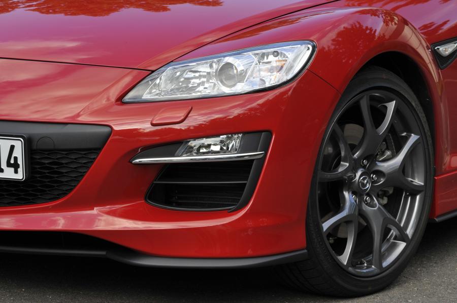  Mazda RX-8 2008 года  (фото 32 из 89)